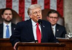 Poll: 6 in 10 voters say country headed in wrong direction